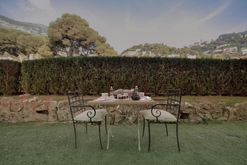 Diodato Suite Apartment - Amazing Location, Wifi, Pool, Sauna, Gym & Private Garden Roquebrune-Cap-Martin Exterior foto
